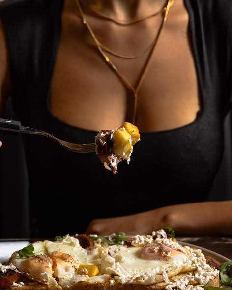 Friends enjoying brunch at Spitaki